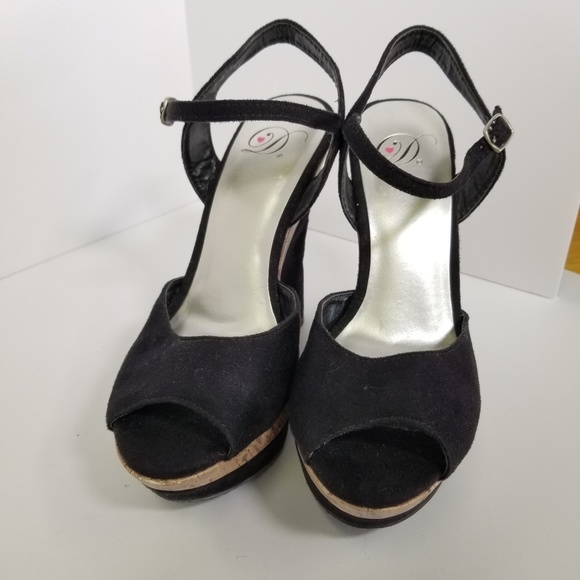 Platform Wedge Sandals - Picture 4 of 4